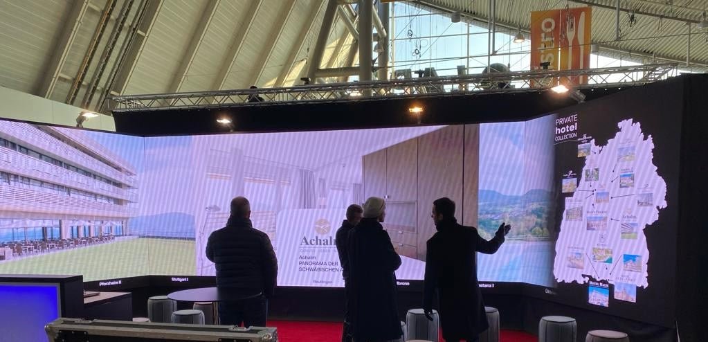 Modulare Displays®: Glänzender Messeauftritt mit innovativen LED-Videowänden - Digitale Werbedisplays - Modulare Displays® - München