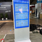 Digitale Infostele doppelseitig 55" freistehend zu vermieten