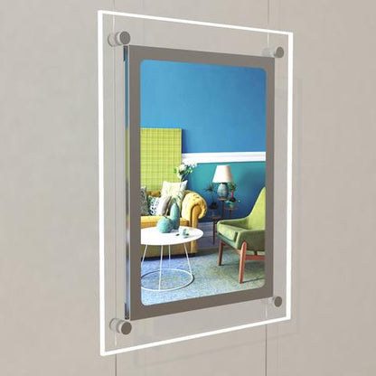 Schaufensterwerbung - Seilsystem mit doppelseitige LED Acryl - Postertaschen mit frontaler Befestigung DIN A4 - Digitale Werbedisplays - Modulare Displays® - München