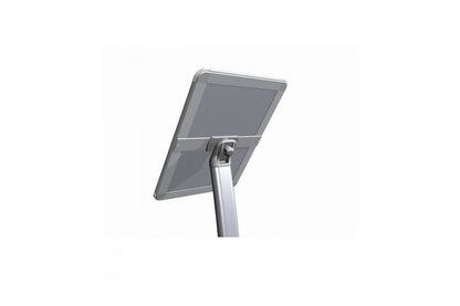Gewölbter Infoständer DIN A3 und DIN A4 - Digitale Werbedisplays - Modulare Displays® - München