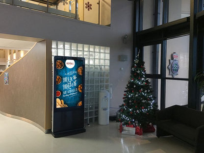 Android Totem Empfang München – Modulare Displays®