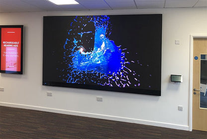 LED Präsentations - Videowände Fine Pitch P1.6 und P1.9 - Digitale Werbedisplays - Modulare Displays® - München